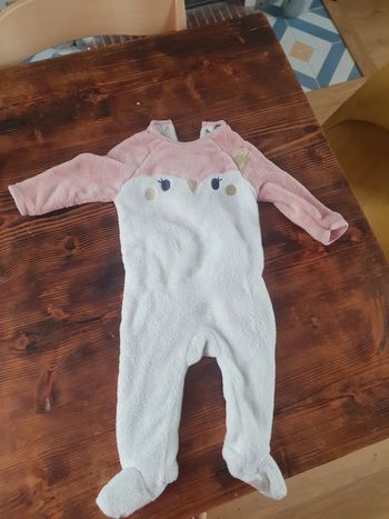 Sur-pyjama taille 6 mois