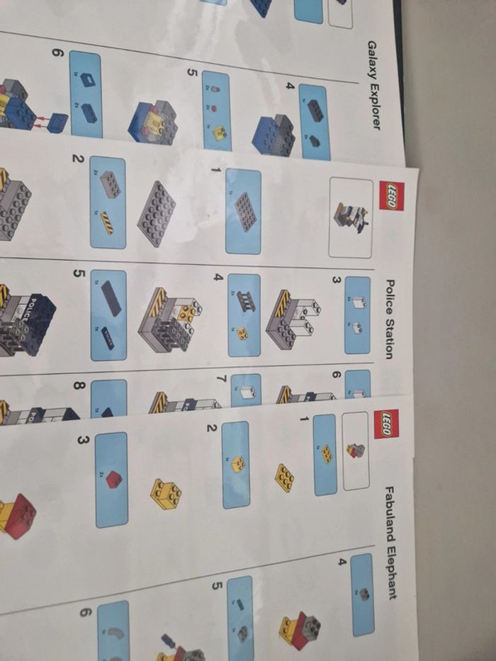Lot de feuilles de construction lego creator - photo numéro 4