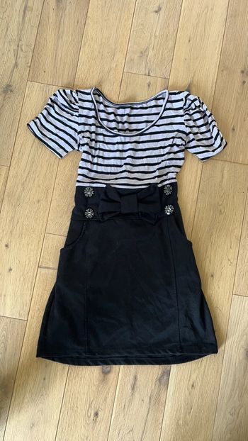 Petite robe moulante