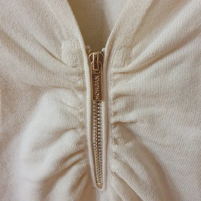 Magnifique haut champagne col en V avec fermeture eclaire taille XL Morgan - photo numéro 2