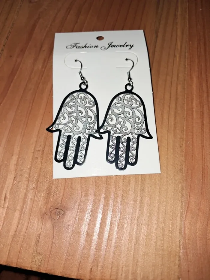 Boucle d'oreille - photo numéro 2