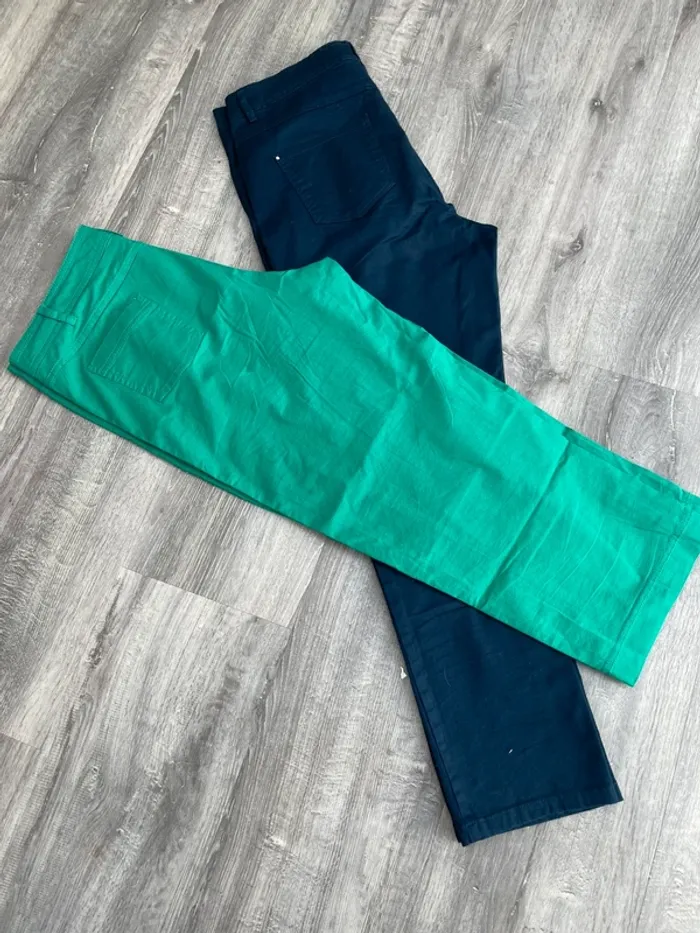 Lot de 2 pantalons taille 40