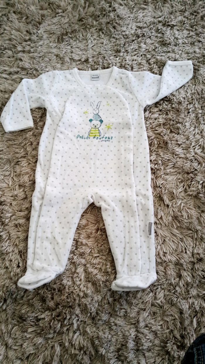 Pyjama tout doux 6 mois - photo numéro 2