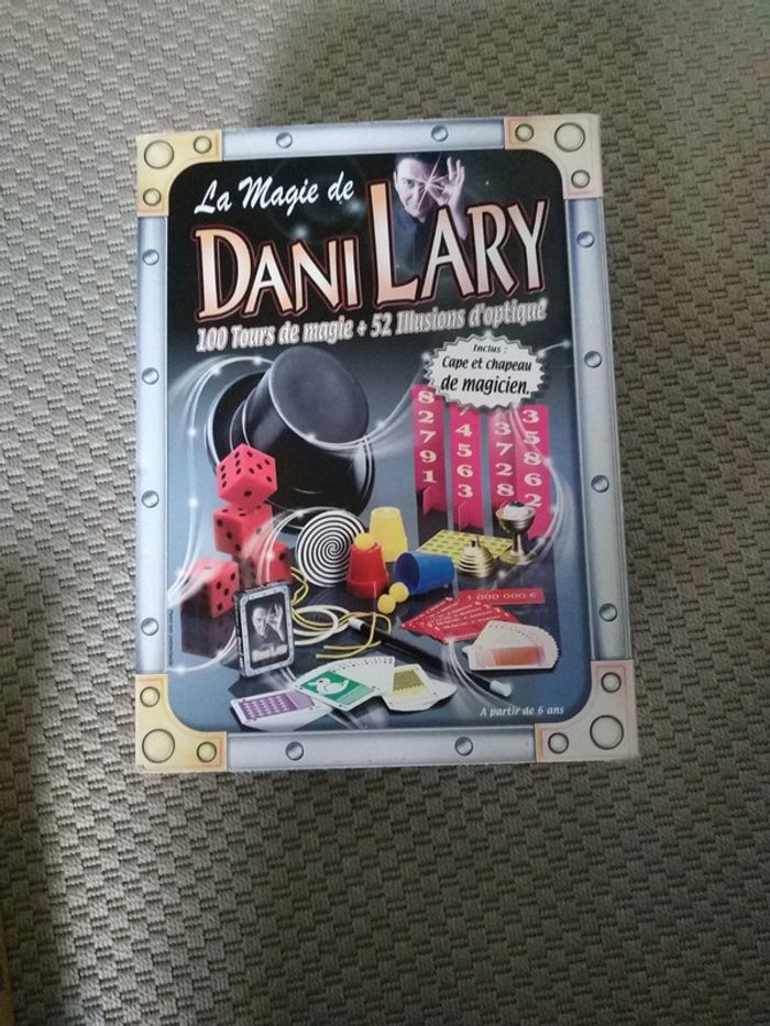 Boîte de magie - photo numéro 1