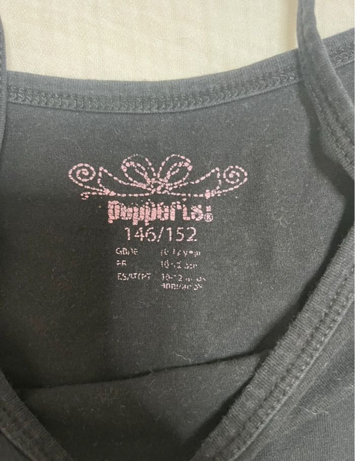 Deux débardeurs - photo numéro 3