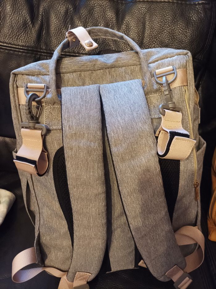 Sac à langer / lit d'appoint - photo numéro 8