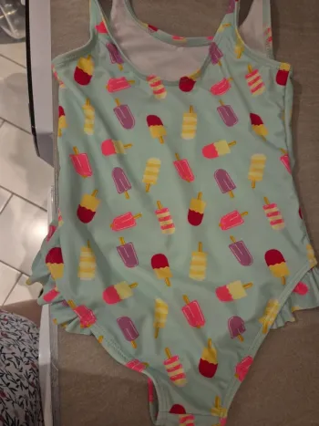 Maíllot de bain 6-8 ans