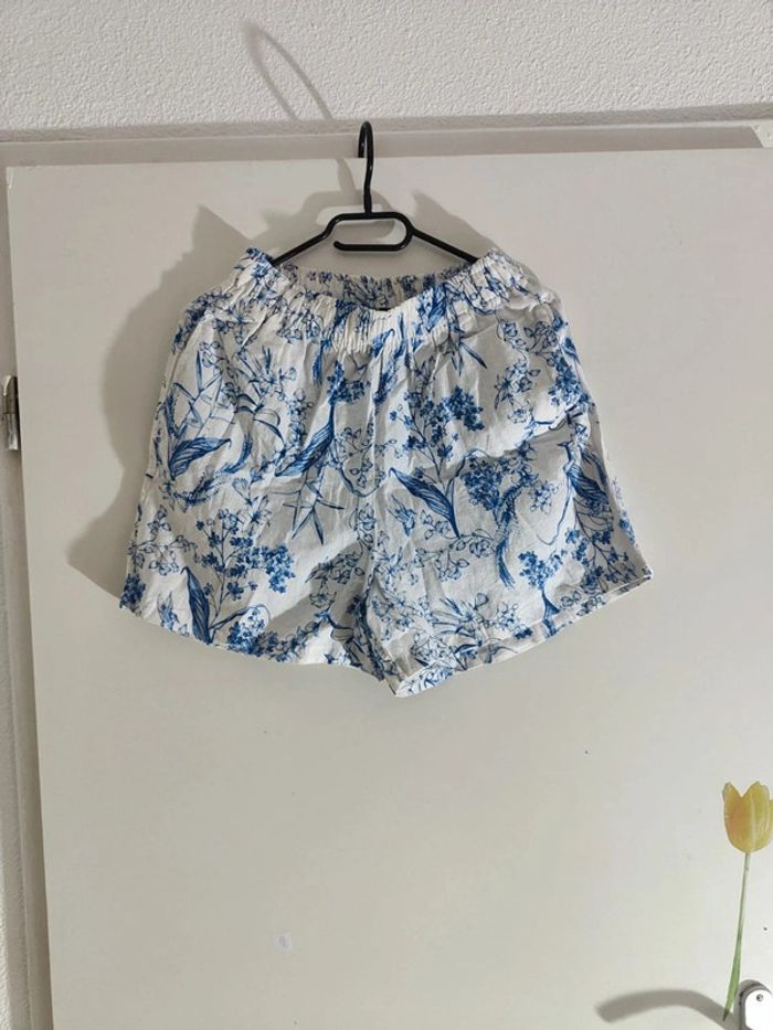 Esmara 36 Short Floral Bleu Ciel