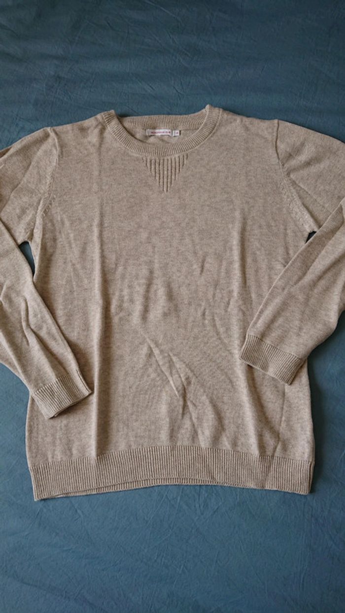 Pull fin