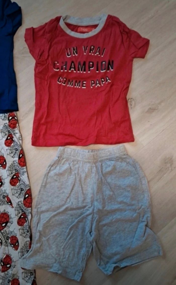 Lot de 3 pyjamas pyjashorts 2ans neufs - photo numéro 4