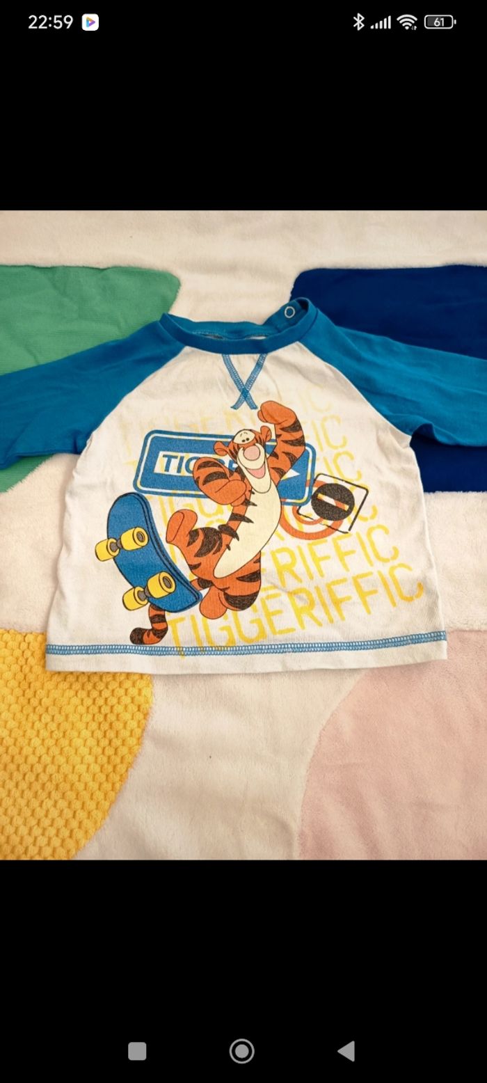 Lot T-shirts manches longues taille,12 mois - photo numéro 4