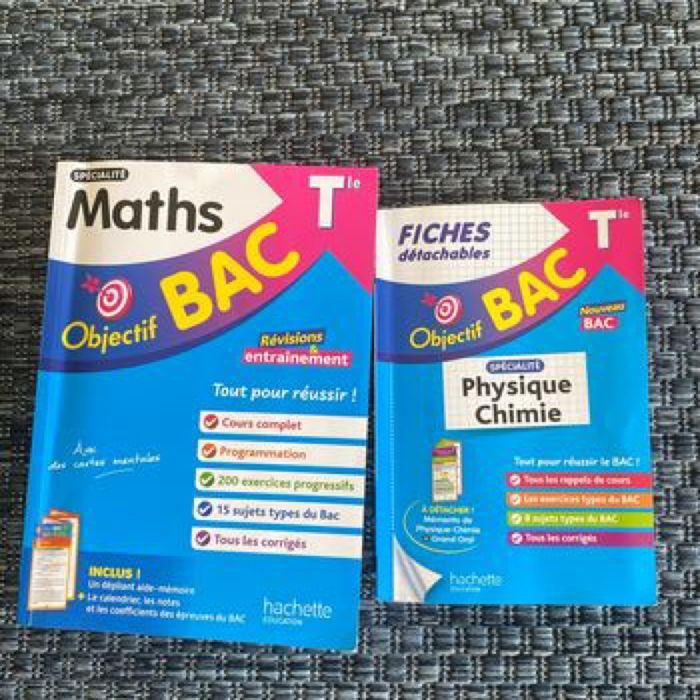 Livré Maths physique terminale