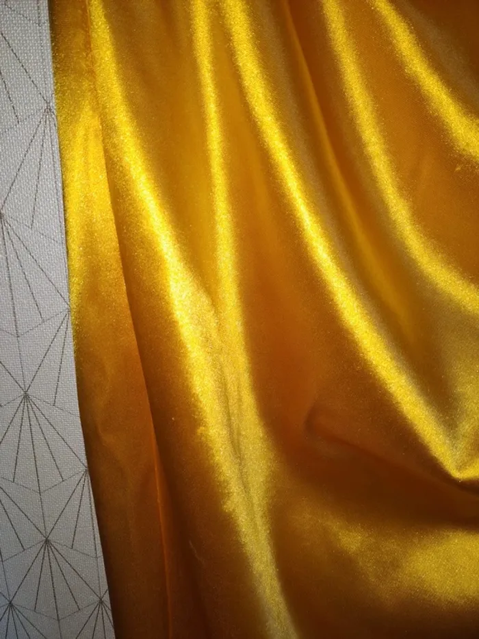 Jolie robe longue femme jaune cérémonie Ladyce SHein XL Portée 4h quelques accrocs légers - photo numéro 11