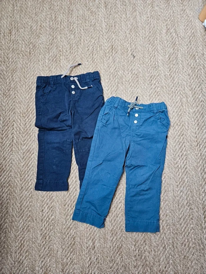 Lot pantalon 23M