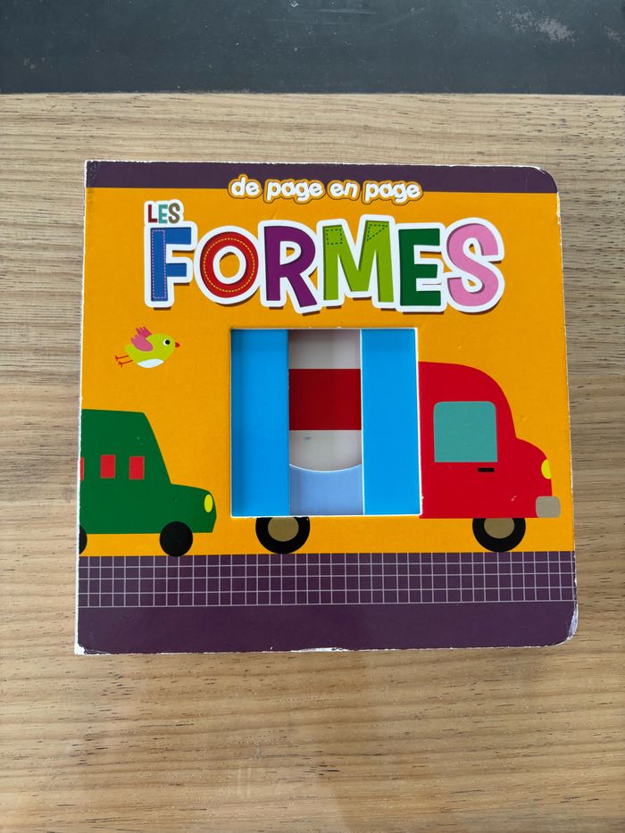 Livre forme bébé