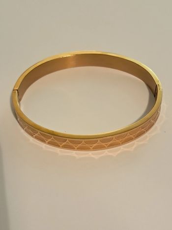 Bracelet jonc rigide ovale