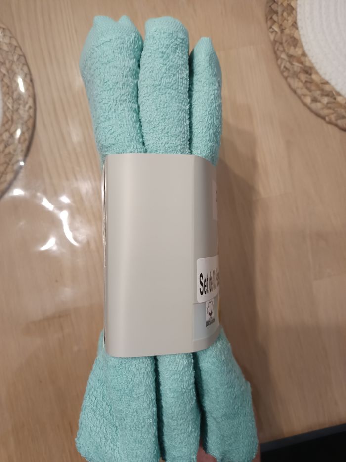 Lot de 3 serviettes neuf - photo numéro 3