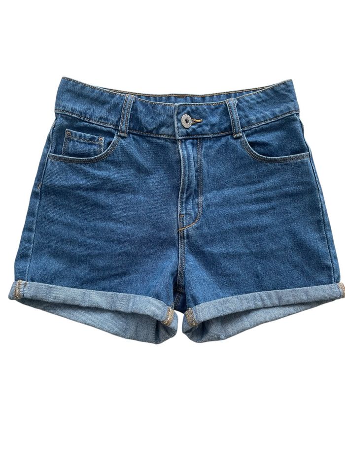 Short en jean Okaïdi taille 10 ans
