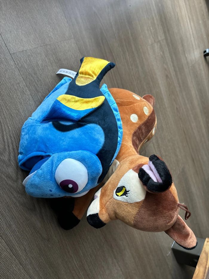 Lot de 2 Peluche Disney Bambi et dory