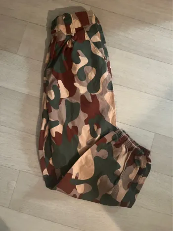 Très beau pantalon confortable pour femme