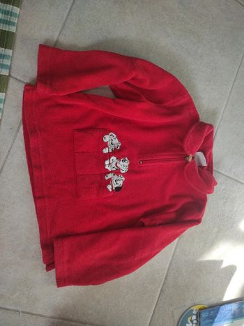 Sweat 101 dalmatiens Disney 6 ans