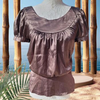 Magnifique Top satiné "Zara" 🚺