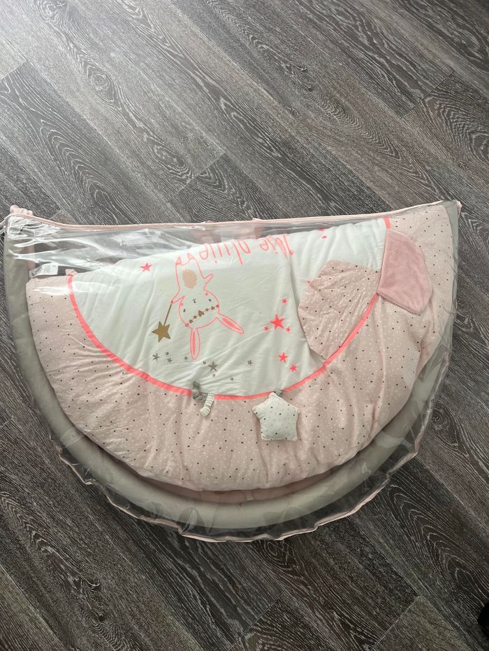 tapis d'eveil vertbaudet
