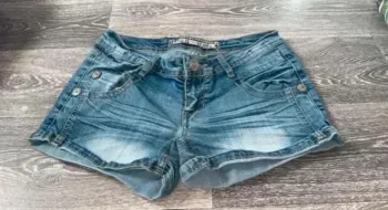 Short en jeans bleu Jennyfer