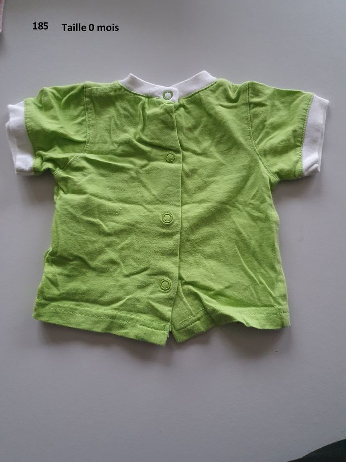 Tee shirt vert et blanc Taille 0 mois - photo numéro 2