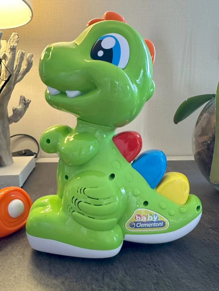 Mon Papillon Arc-en-Ciel – VTech (Jouet bébé interactif) - photo numéro 2