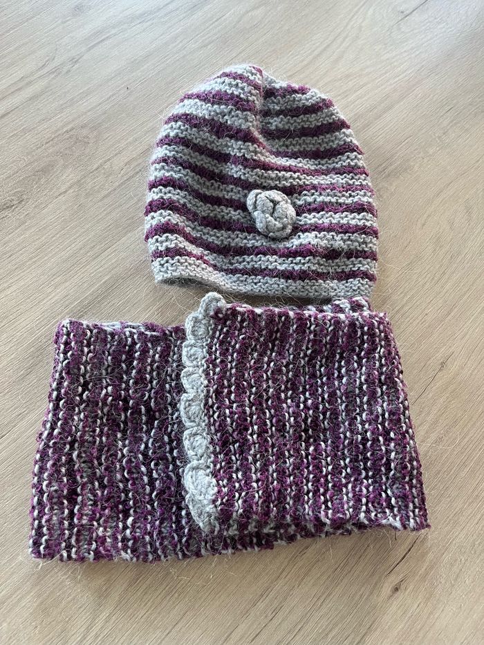 Bonnet + écharpe tricotés