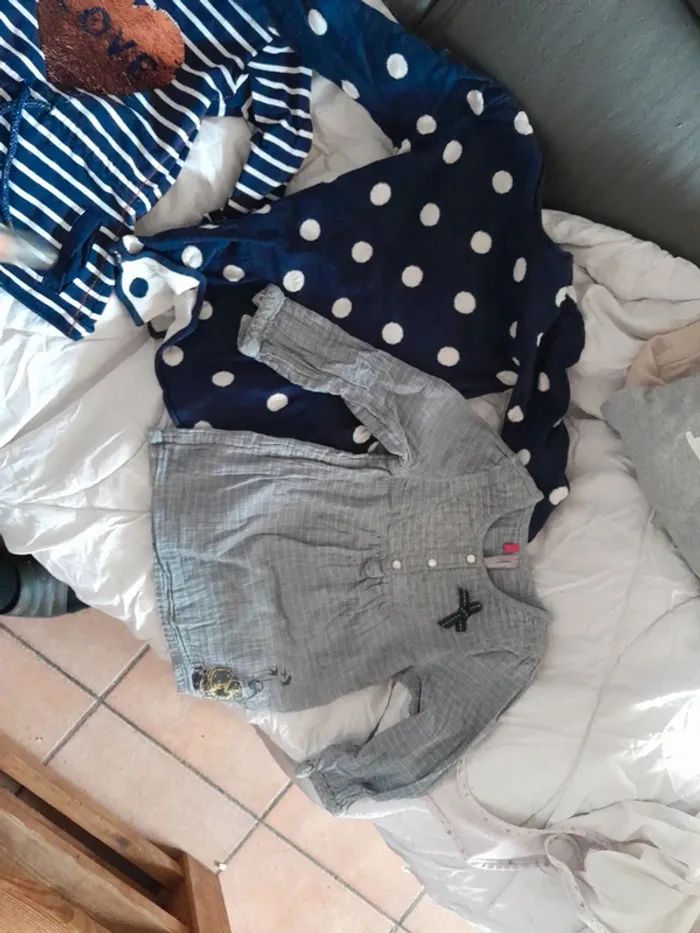 Lot 5 robes 2 ans - photo numéro 3