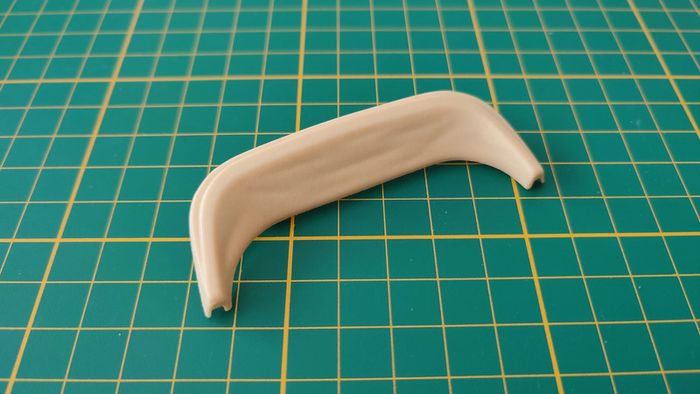 Capote haut de siège pièce détachée miniature jaguar type E 1961 1/18 burago #B38