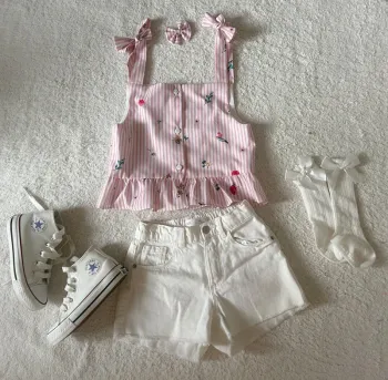 Blouse crop top et noeud créatrice 8 ans neuf