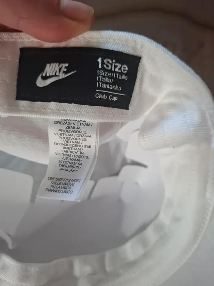 Casquette nike - photo numéro 4