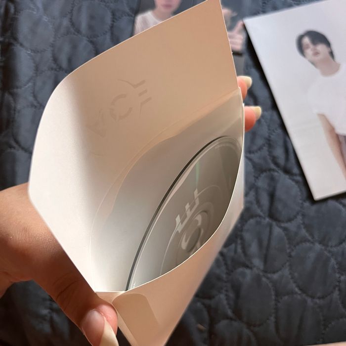 Album Face Jimin - photo numéro 3