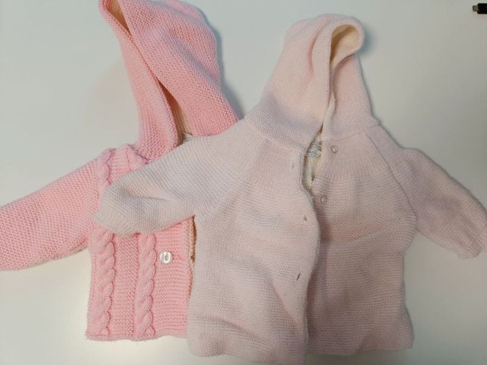 Lot 2 gilets naissance