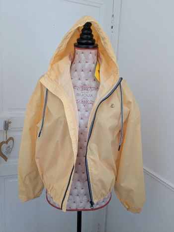 Coupe vent imperméable petit bateau rayé jaune et blanc