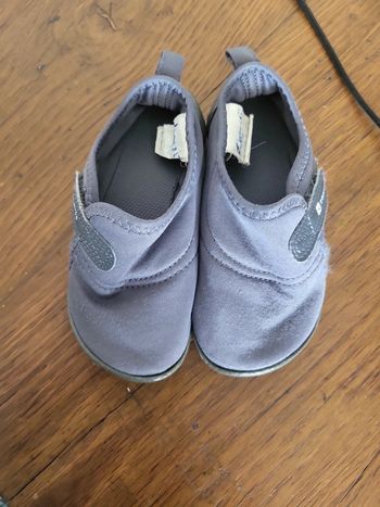 Chaussons école taille 27 prénom marqué dedans