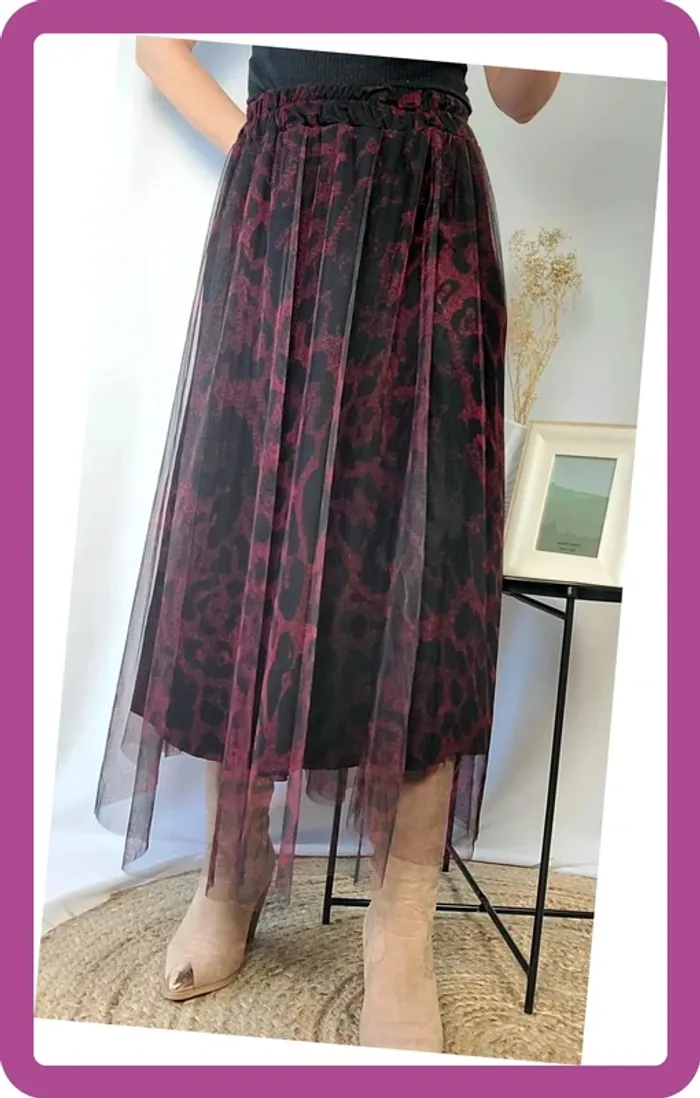 Jupe en tulle bordeaux, léopard NEUVE avec étiquette - photo numéro 4