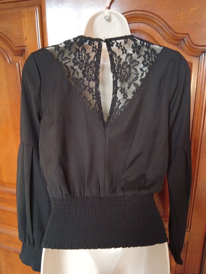 Blouse top Jennyfer taille xs - photo numéro 2