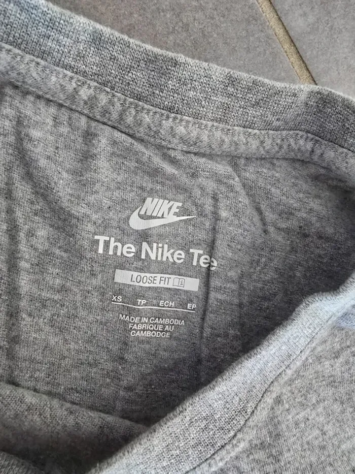 Tee shirt court Nike - photo numéro 3