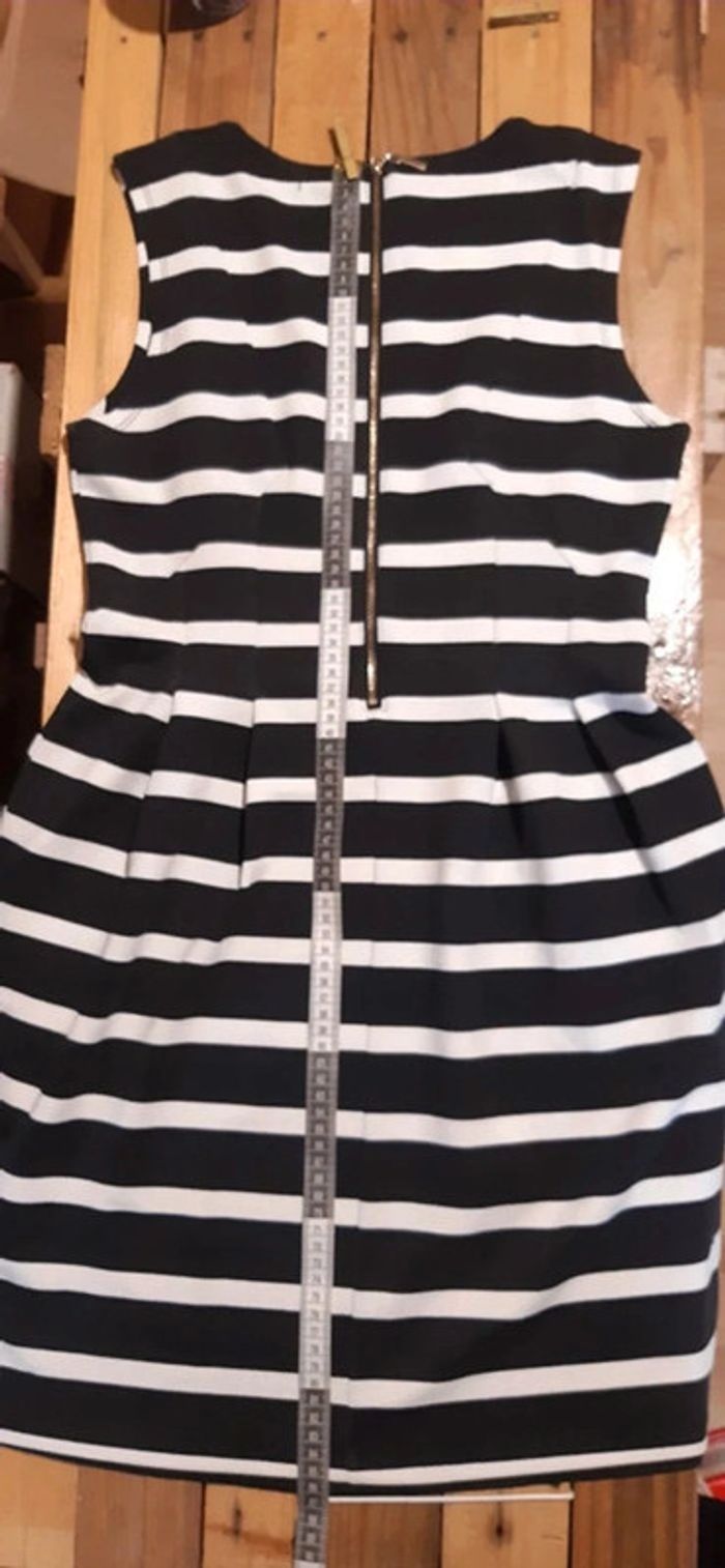 Robe S 36 neuve - photo numéro 12