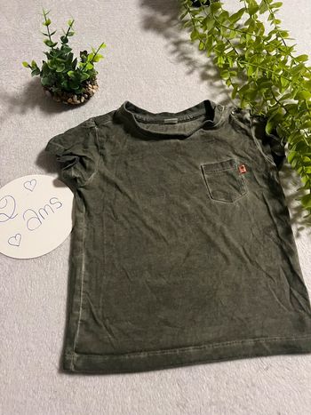Très beau tee shirt à courte manche garçon