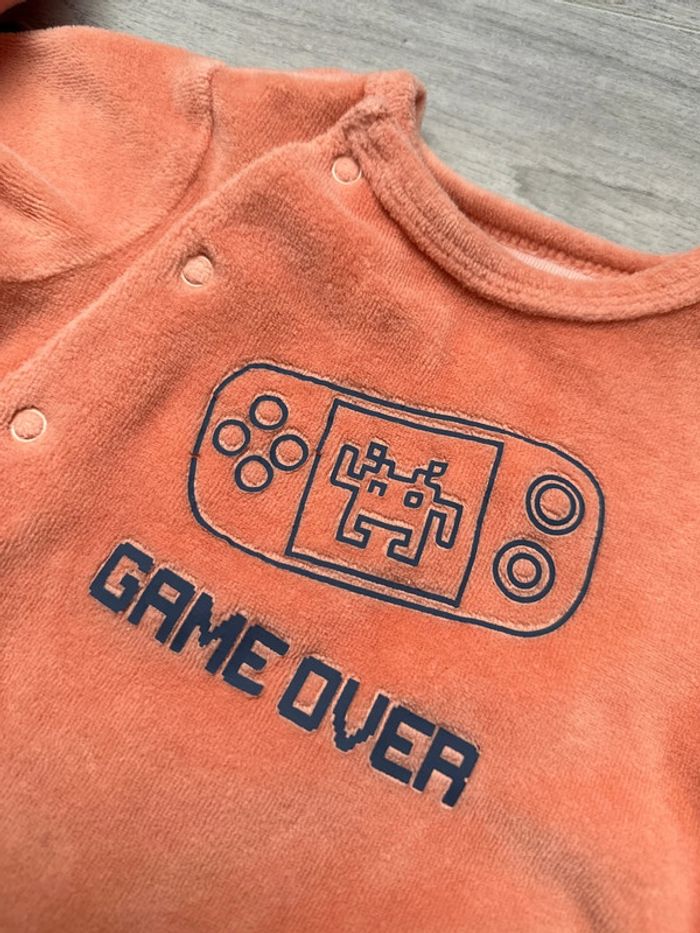 Pyjama 1 mois - photo numéro 3