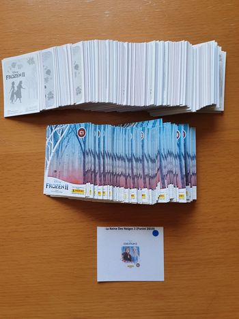 Stickers Panini "La Reine des Neiges 2" au choix