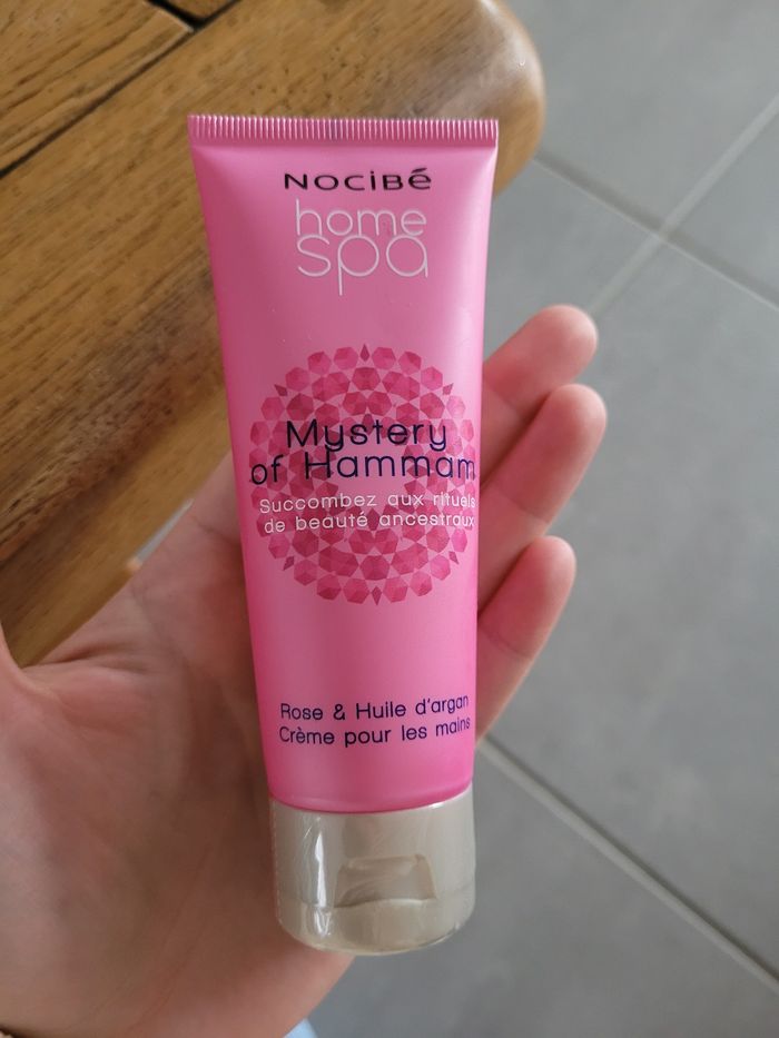 3 crèmes pour les mains Nocibé - photo numéro 3