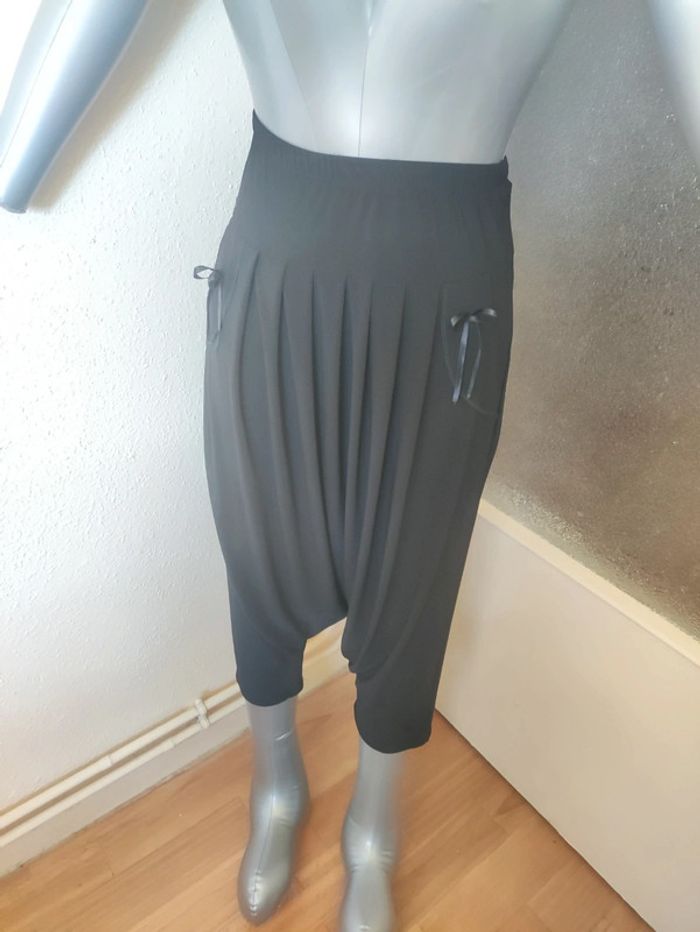 Pantalon sarouel taille 7 ans