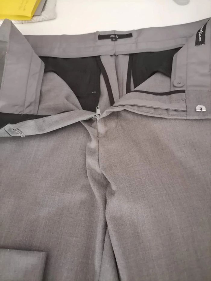 Pantalon de costume gris - photo numéro 2