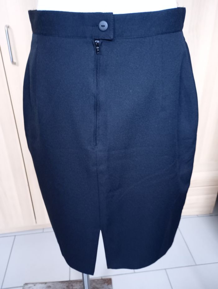 Jupe noire C&A - photo numéro 2